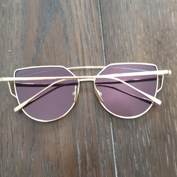 Rose gold sunglasses - Picture 2 of 2